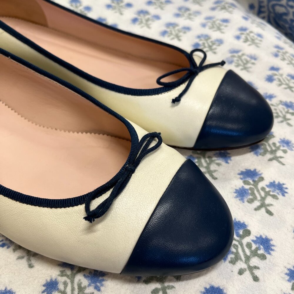 New J.Crew Kiki Ballet Flats Ivory & Navy Leather - Picture 5 of 14